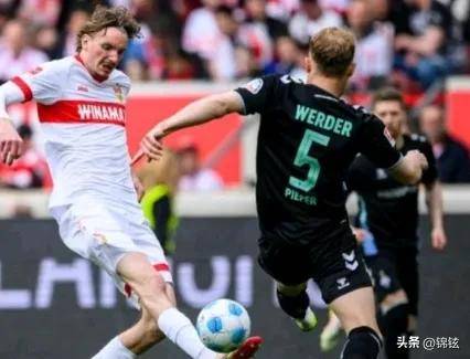 关于斯图加特球员表现出色，逆转战胜对手的信息